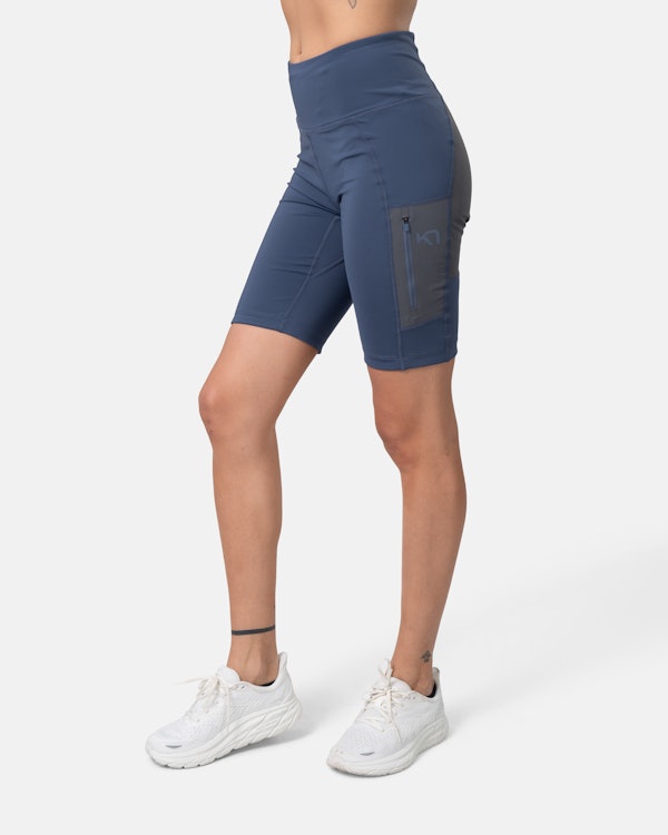 Hiking tights and sports leggings for women